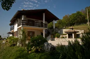 Casa Panorama – romantic accommodation with a view - Image 2