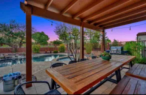 Mountain Vista 4 BDRM Home with Pool & Spa - Image 2