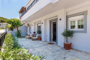 Forest view villa Skopelos - Image 3