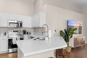 The Sandlot: Beautifully Remodeled Family Retreat - Image 3