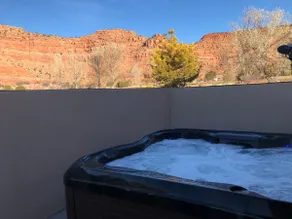 260 Prvt hot tub w/star & cliff views! Jeep tours! - Image 3