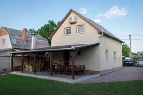 Spacious house 5 mins from Hajdúnánás Spa - Image 3