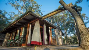 Love Cabin - Image 5