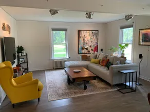In the heart of Middlebury, a modern farmhouse - Image 2