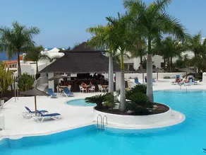FANTASTIC 3 Br. APARTMENT IN ADEJE - Image 5