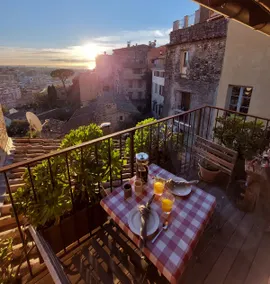 Haut-de-Cagnes terrace sea view - Image 2