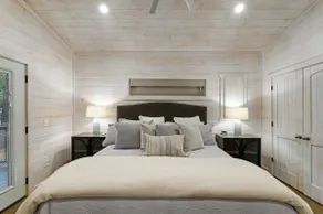 The Modern Luxurious Mystic Love Cabin - Image 5