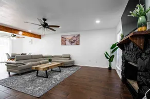 New modern 2 story townhouse. You’ll love it - Image 4