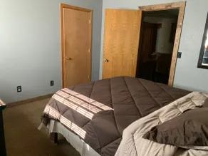 Two Bedroom apt. near Castle Rock Lake; Quiet area - Image 3
