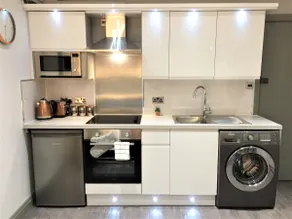 Perfect Studio Apartment! With all you need +more! - Image 2