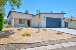 Desert Oasis! Pool & Spa! Spa heating included! - Image 2