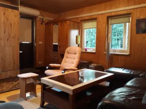 The lovliest cozy nest ever seen! - Image 3