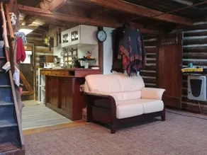 Rustic log cabin - Image 4