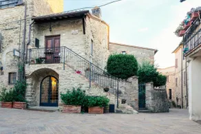 La piazzetta in the medieval castle of Saragano - Image 2