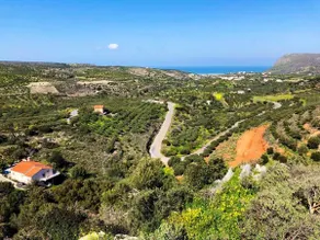 Private Hillside Retreat - Image 3