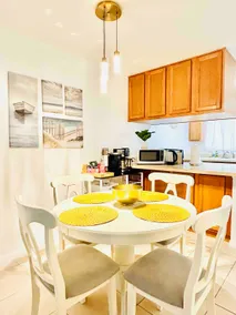Beach Front Condo!!! Near Minutemen Cswy all shops & restaurants! - Image 5
