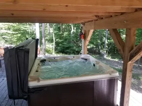 Bluegrass Gables: Lake Cumberland Cottage - Image 5