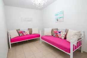 Beach House on the Sand w/ Garden Philoxenia house - Image 3