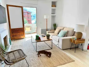 Super central apartment, with views and garage - Image 2