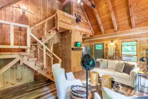 Cozy Cabin - Image 5