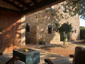 La Feixa, a rustic house in Lladó - Image 4