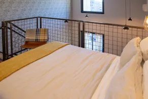 Mayor's Study Loft at The Kestrel - Image 4