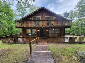 Magical Augur Lake Retreat-Great for Large Groups! - Image 5