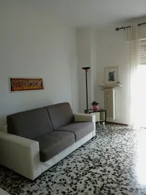 Apartment a short walk from the station! - Image 3