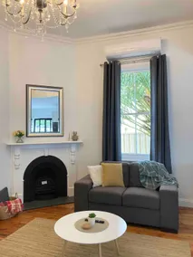 Newly renovated, Kennedy Cottage - close to CBD - Image 2