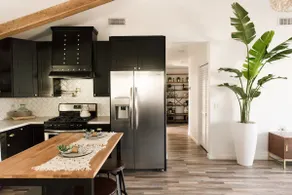South Scottsdale trendy home w/amazing backyard - Image 3