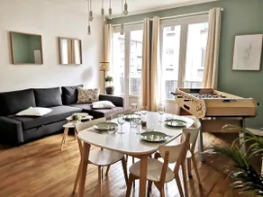 Apartment with balcony, in the center of Tours - Image 2