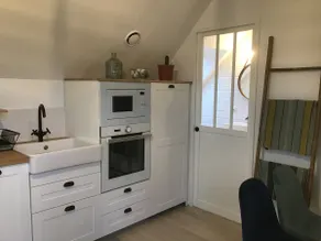 600 m from the beach with a private garden - Image 4