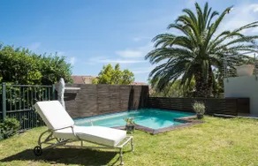 Camps Bay - Independent studio flat (Palm room) - Image 4