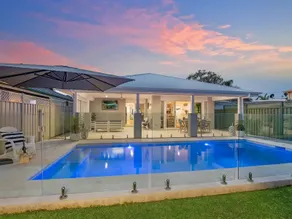 Luxury and comfort at the Ettalong Hideaway - Image 2