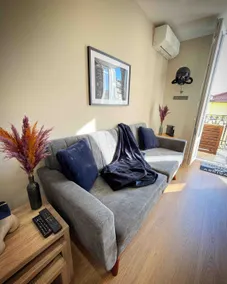 Duplex in the center of Nice - Image 3