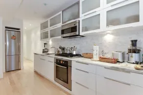 Luxury Apartment steps to The Dupont Circle Metro - Image 5