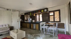 Sunny studio in Newari home in Pigeon Homestay - Image 3