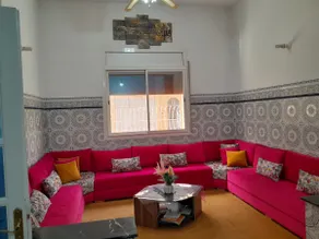Very clean apartment with perfect location. - Image 5