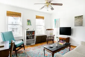 Sunlit Apartment close to Beacon’s Main Street - Image 3