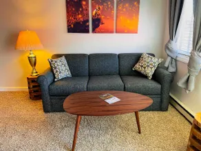 The Happy Holiday Retreat — 2bd | Ski Family Stay - Image 2