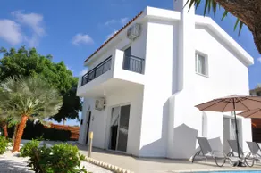 Villa Olivia, Coral Bay - Image 2