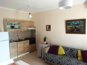 Summer House - Image 4