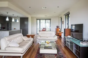 Yarra Valley Lodge - Image 2