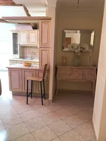 Convent Apartment - Image 2