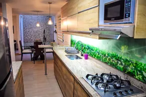 Modern House with A.C, Pool and 24/7 Security - Image 4
