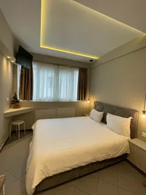 Ladadika Luxury Studios - Image 2