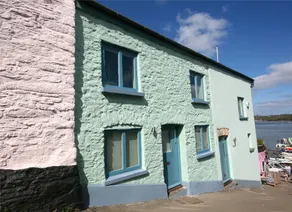No 2 The Old Brewhouse, Dittisham, Devon - Image 2