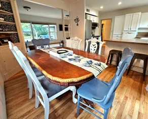 Roomy 3bdrm w/ enjoyable patio & centrally located - Image 4