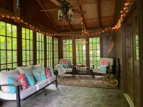 Quiet cottage nestled in the woods - Image 2