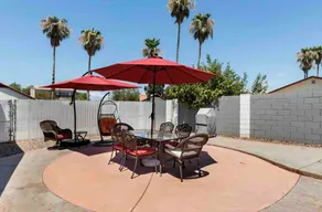 Comfy & Cozy Dt Phx Home w/Jetted SPA STAY & ENJOY - Image 3
